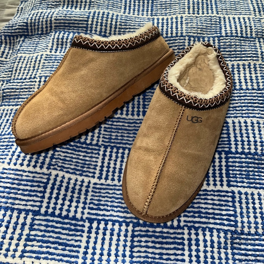 Tasman Slippers